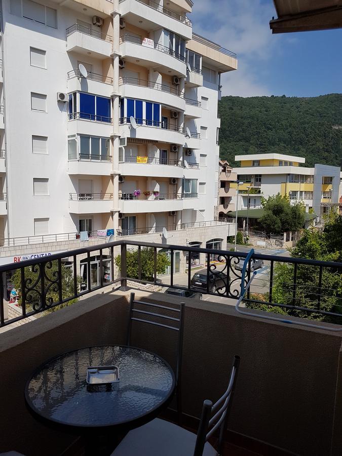 Apartments And Rooms Lijesevic Budva Exterior photo